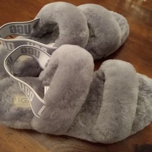 UGG OH YEAH slides, like new, size 10